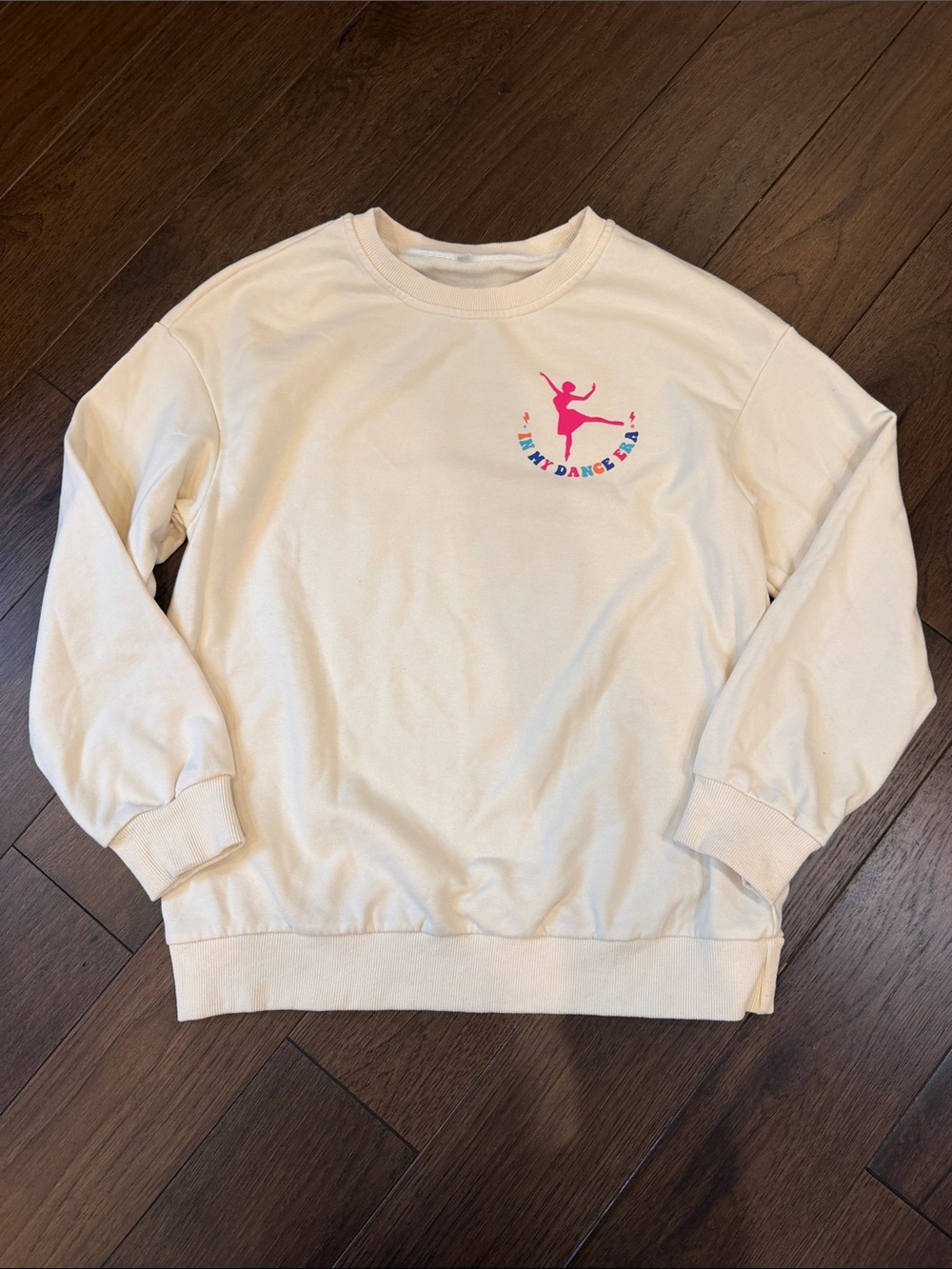Kids Cream Crewneck Sweatshirt with Pink Dancer Graphic Size Small - C46-034